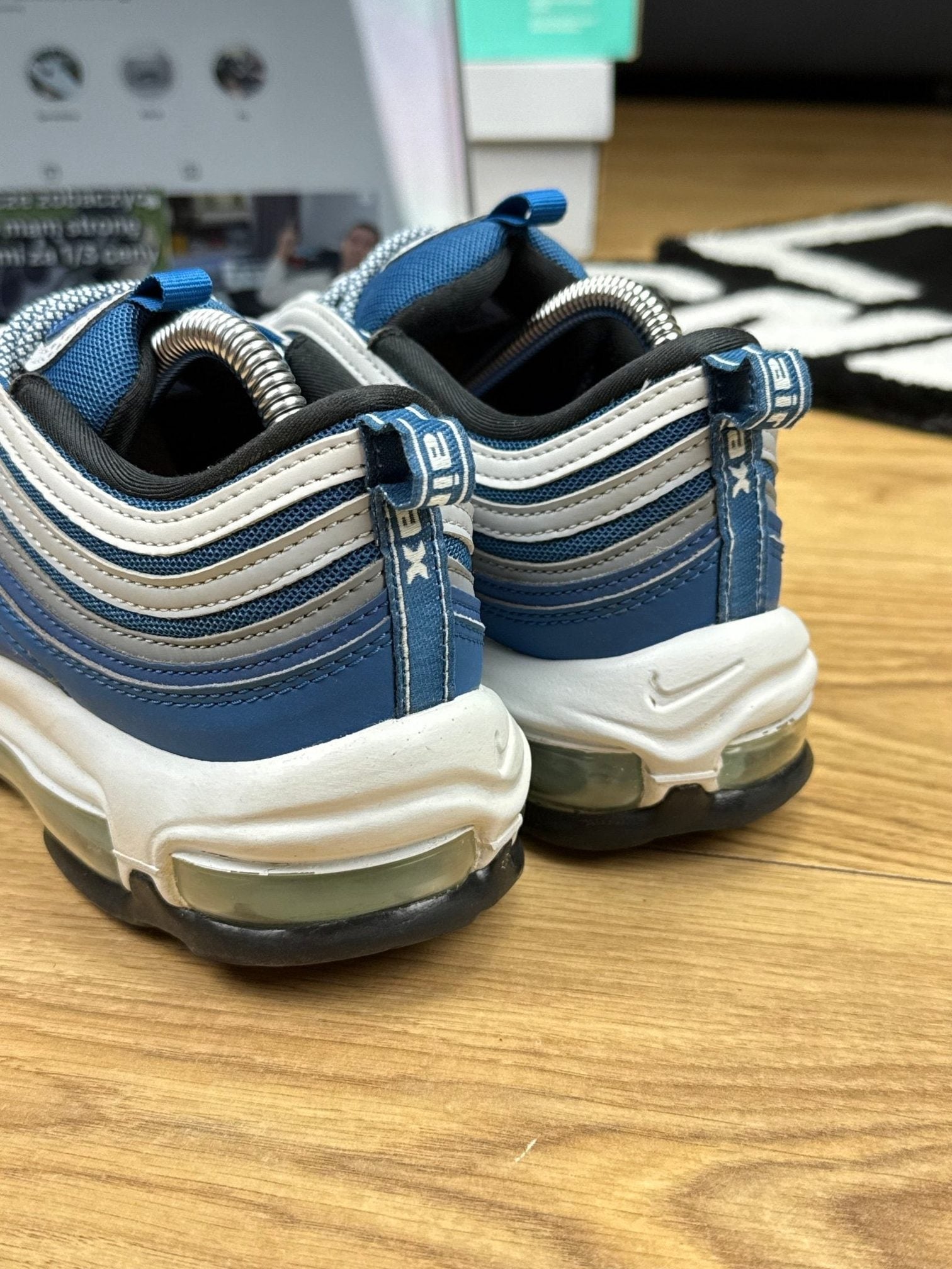 Nike Air Max 97 “Court Blue / Pure Platinum / Wolf Grey / Glacier Blue” Court Blue — buty sportowe męskie w bardzo dobrym stanie rozmiar 41, podeszwa