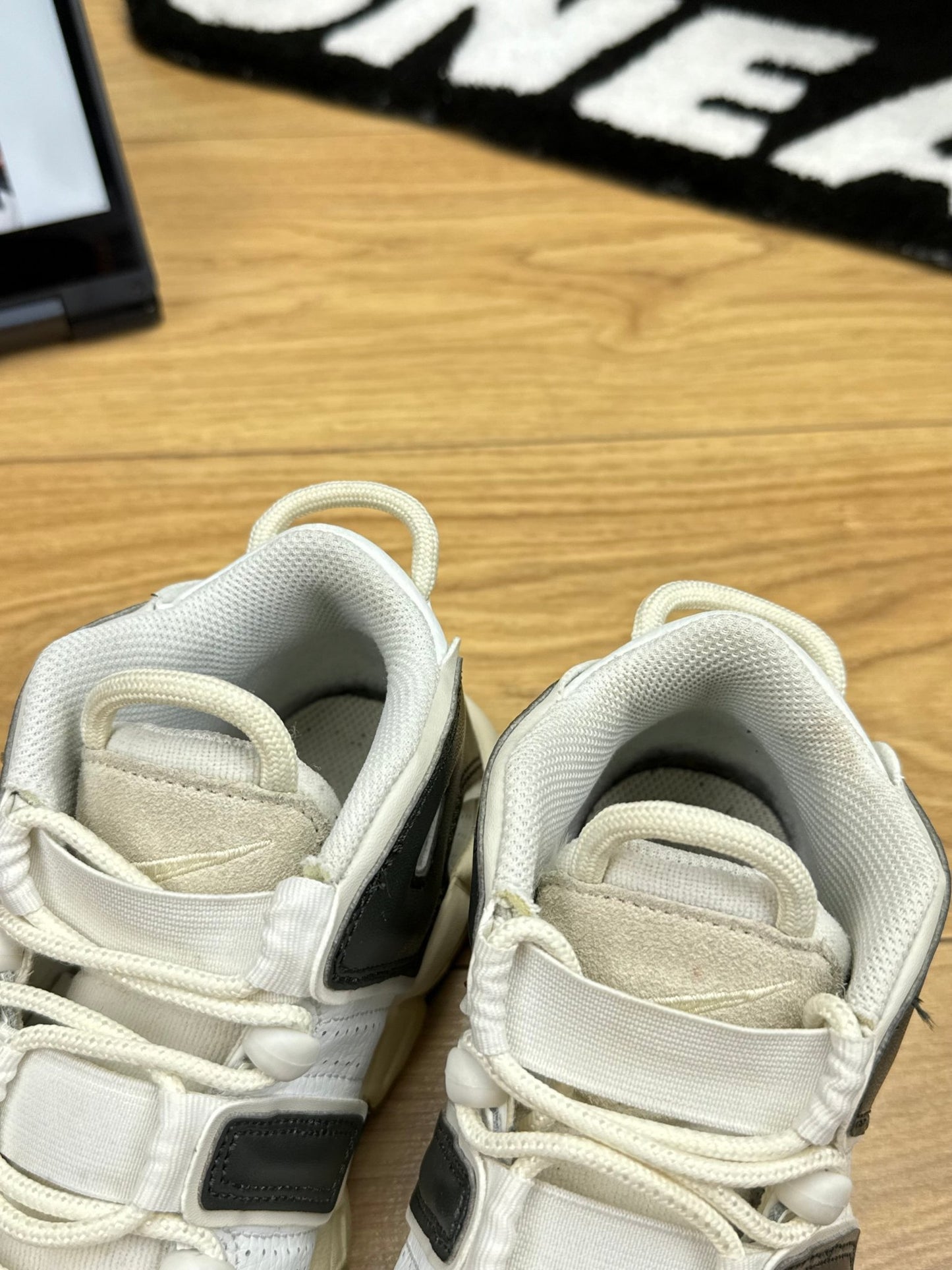 Nike Air More Uptempo 96 (36.5)