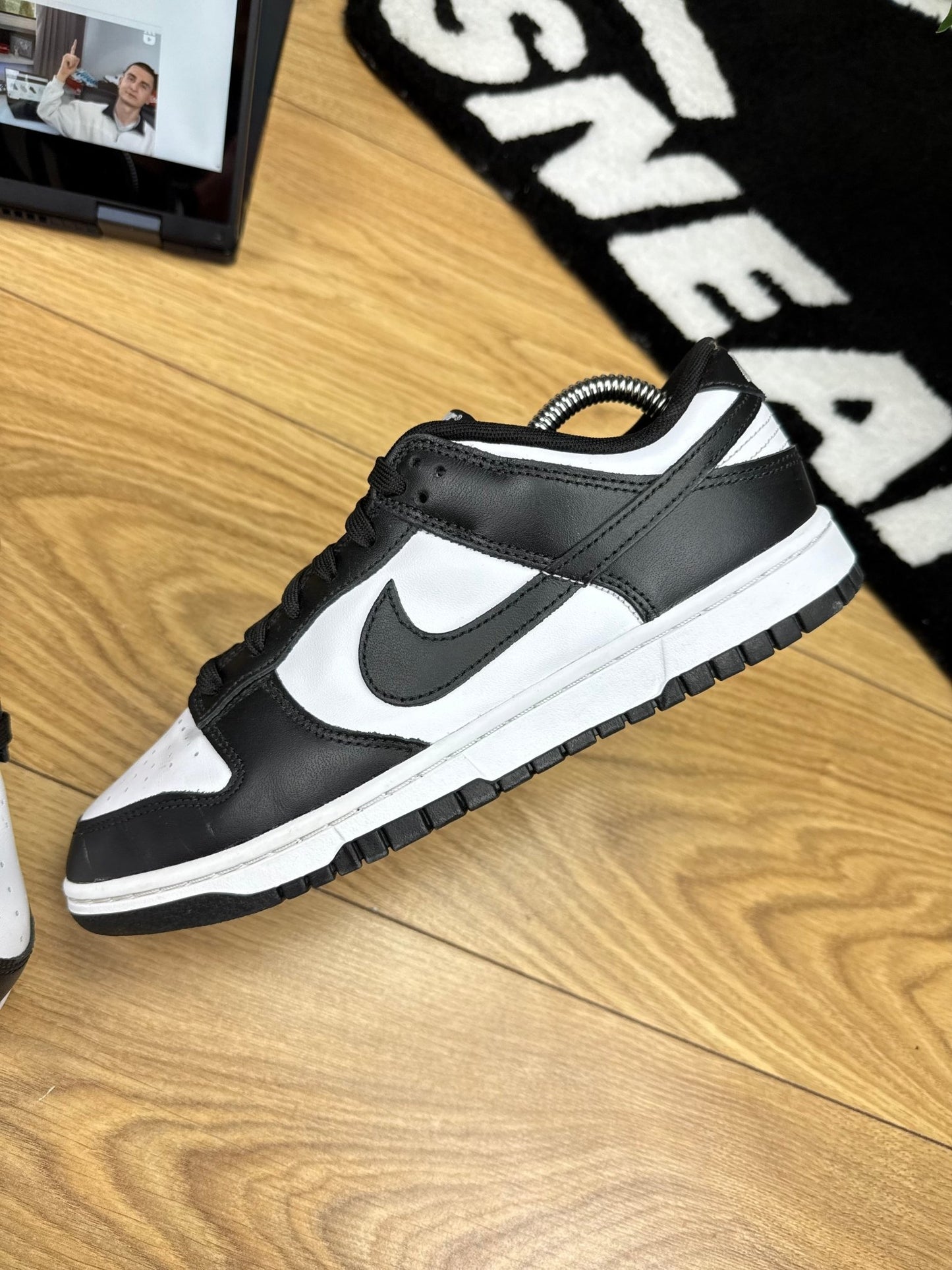 Nike Dunk Low (41)