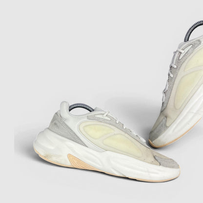Adidas Ozelle Cloud White — buty sportowe męskie w bardzo dobrym stanie rozmiar 40, wewnętrzny panel lewego buta