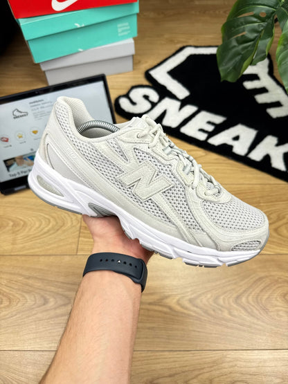 New Balance 740 (44)