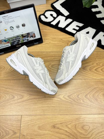 New Balance 740 (44)