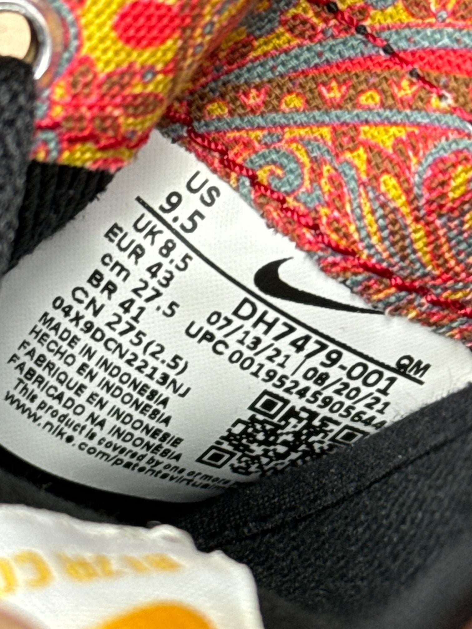 Nike SB Blazer Court Mid Premium — buty sportowe męskie nowe rozmiar 43, wewnętrzny panel prawego buta