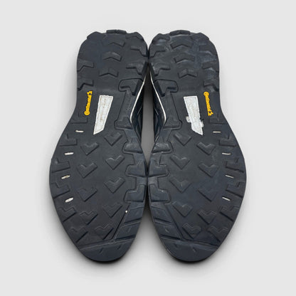 Adidas Terrex Skychaser 2.0 Black Grey — trekkingi męskie w bardzo dobrym stanie rozmiar 46, podeszwa
