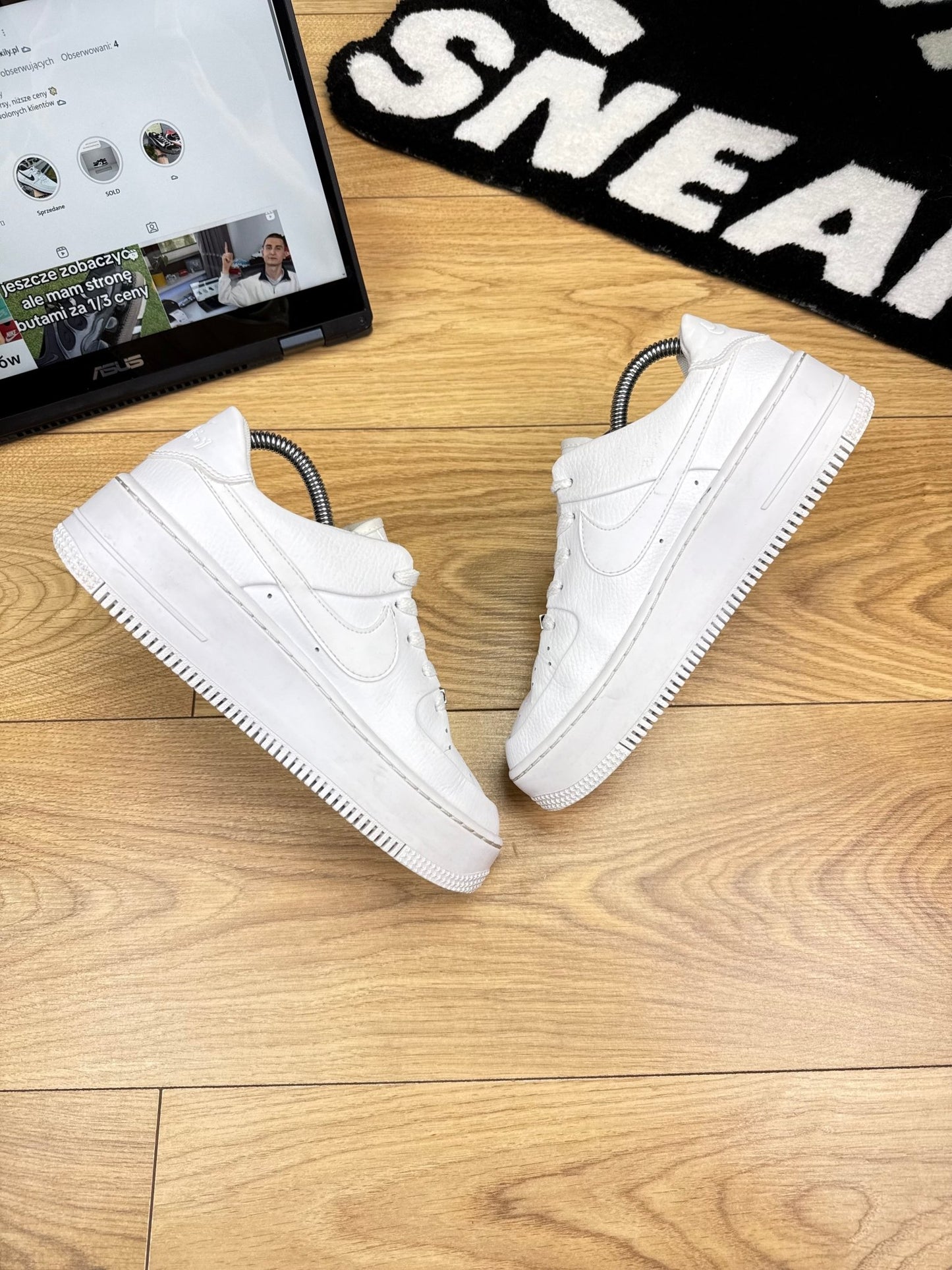 Nike Air Force 1 Sage (38.5)