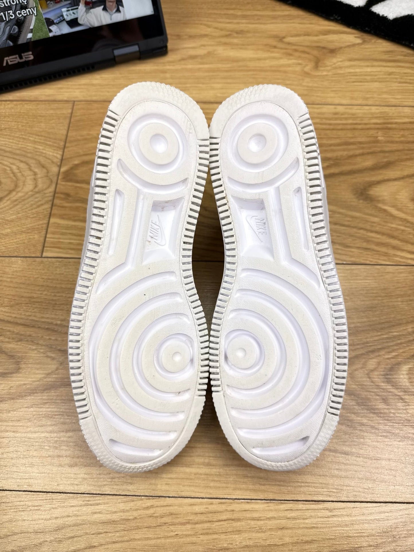 Nike Air Force 1 Sage (38.5)