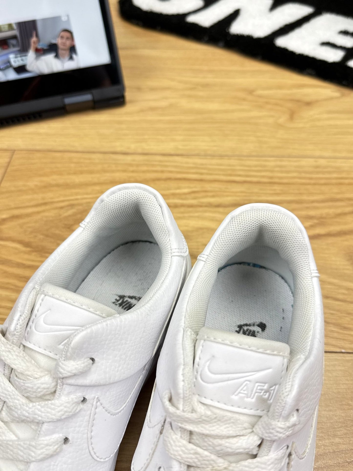 Nike Air Force 1 Sage (38.5)