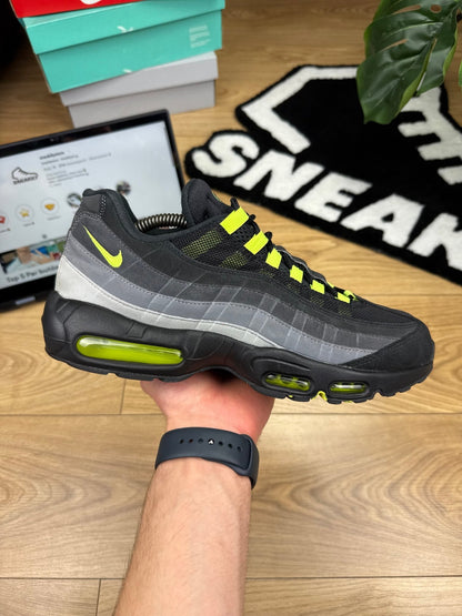 Nike Air Max 95 (44.5)