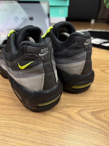 Nike Air Max 95 (44.5)