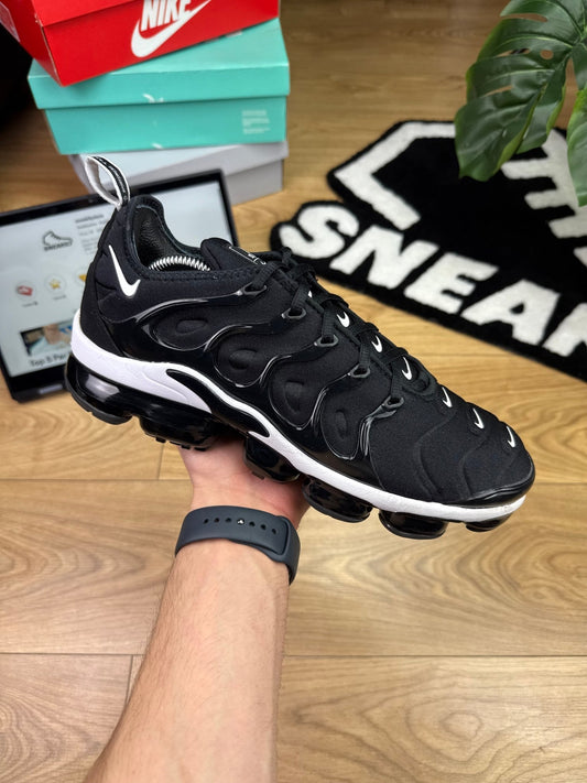 Nike Air Vapormax Plus (44.5)