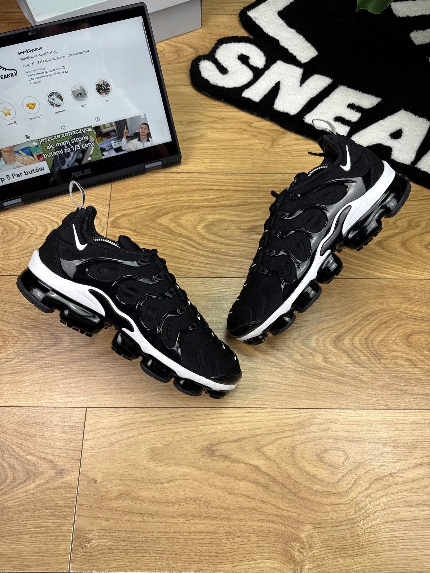 Nike Air Vapormax Plus (44.5)