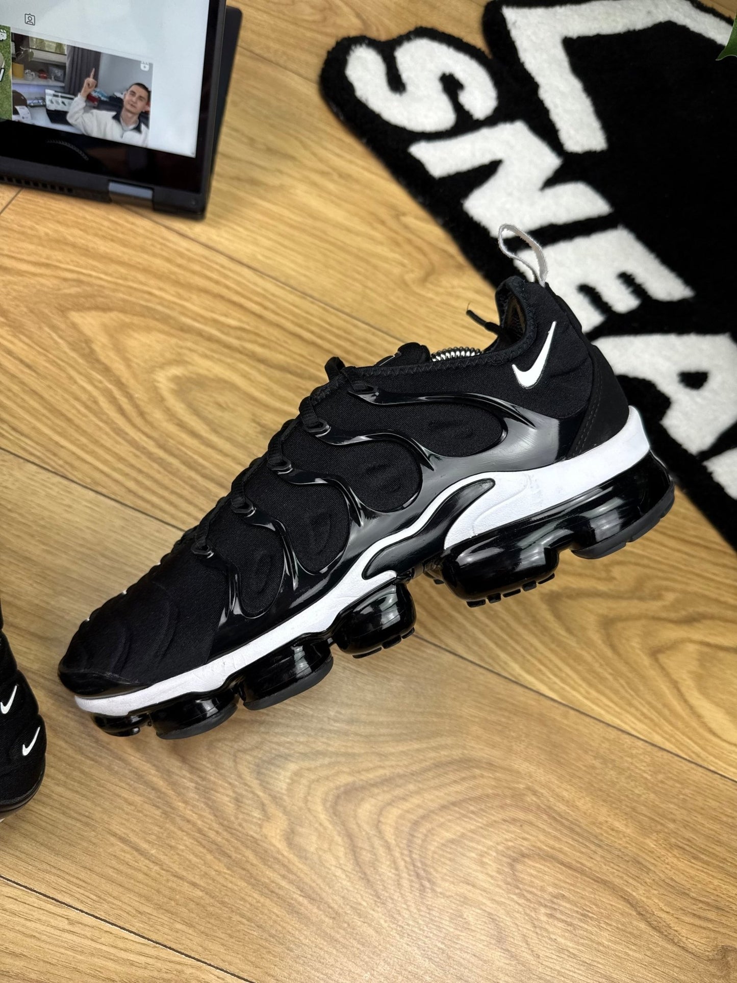 Nike Air Vapormax Plus (44.5)