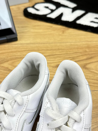 Nike Air Force 1 Low (38.5)