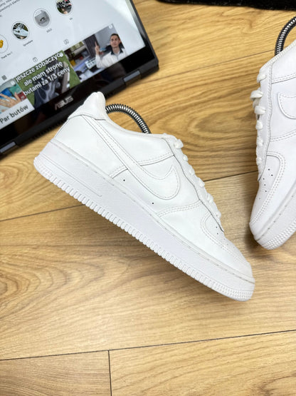 Nike Air Force 1 Low (38)