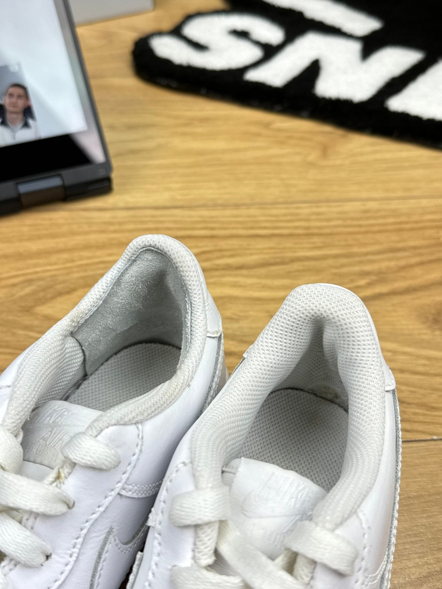 Nike Air Force 1 Low (38)