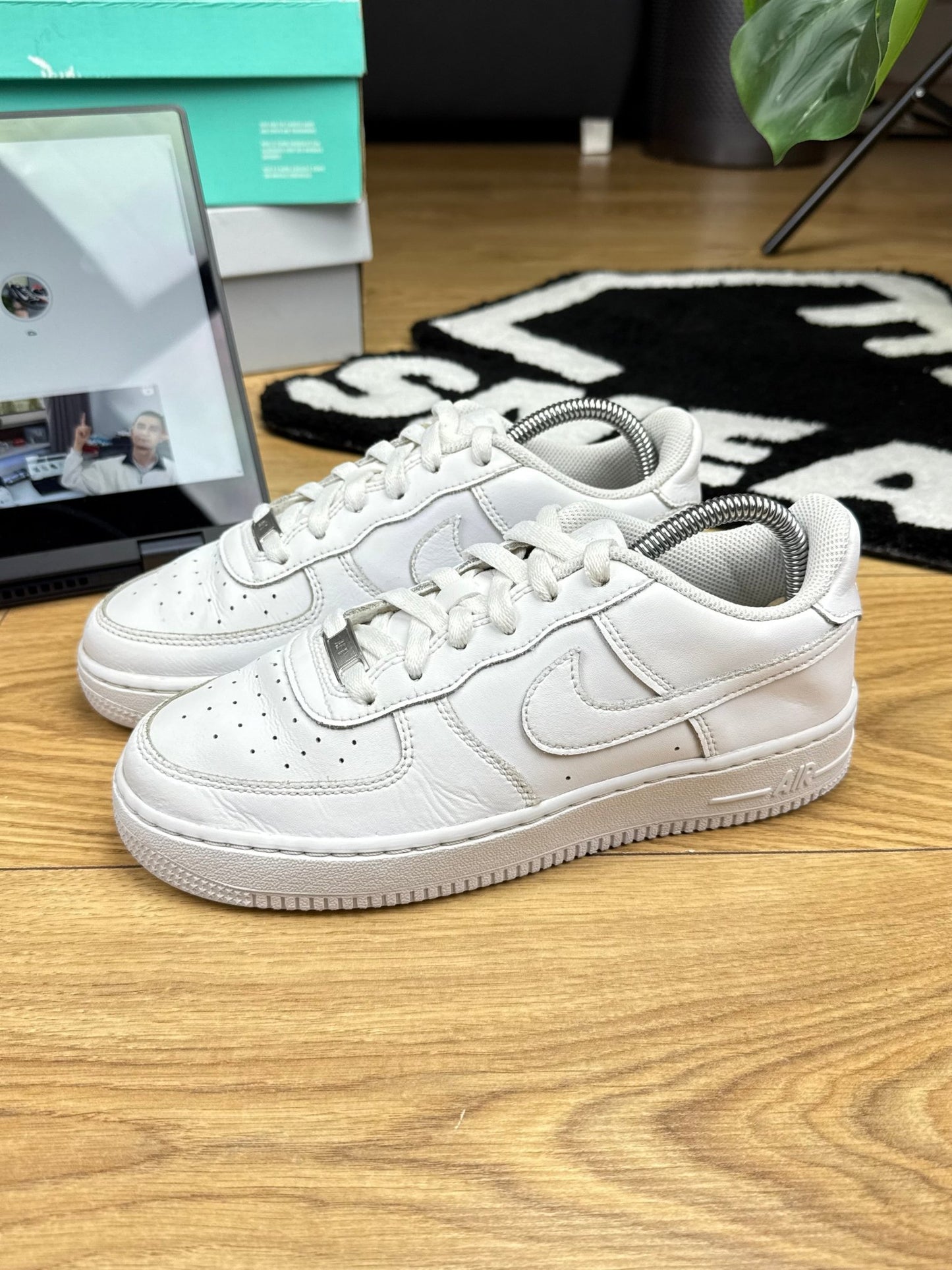Nike Air Force 1 Low (38)