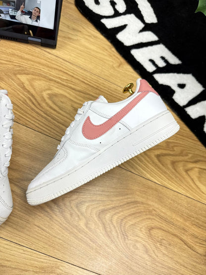 Nike Air Force 1 Low (38.5)