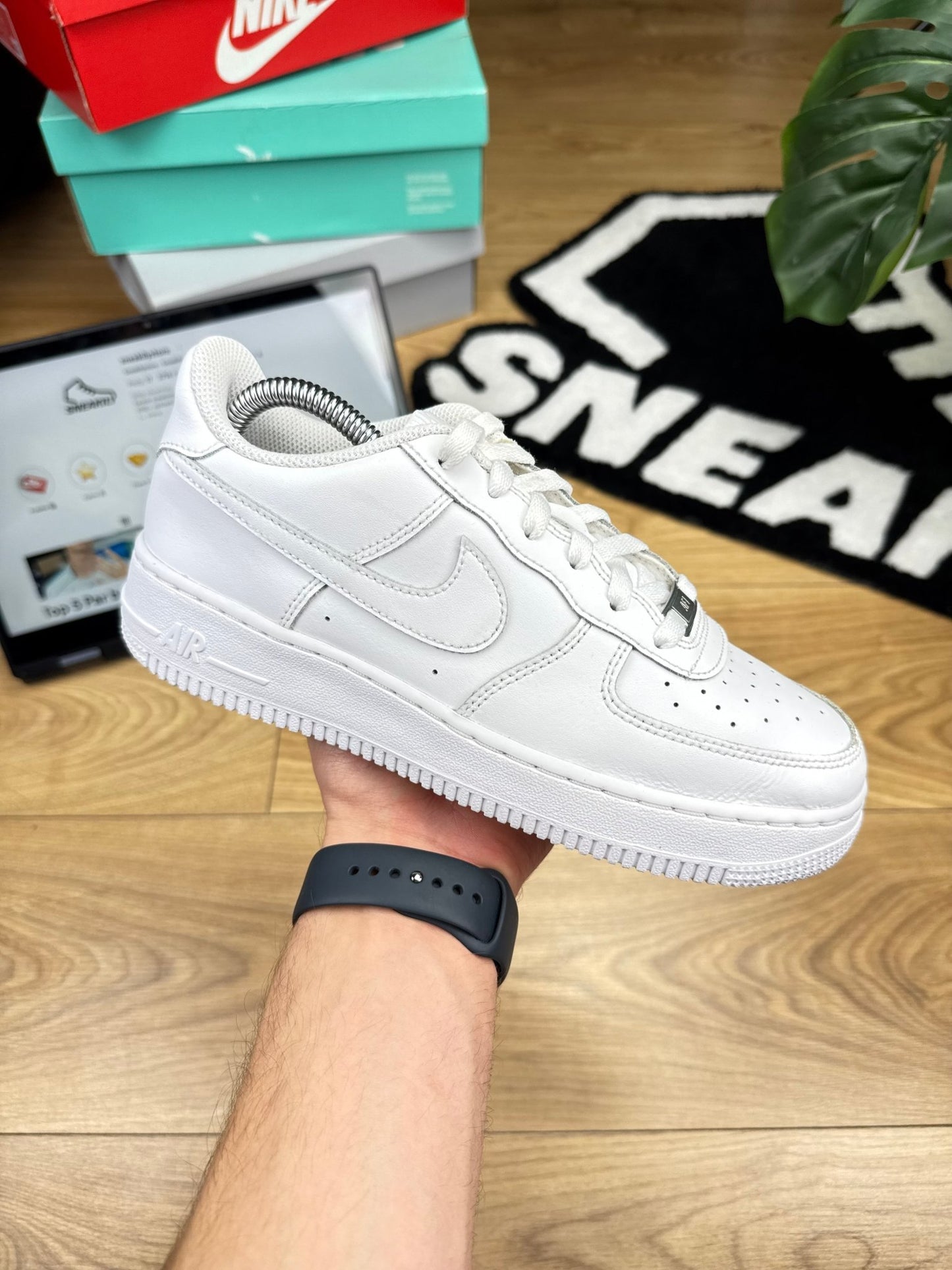 Nike Air Force 1 Low (38.5)