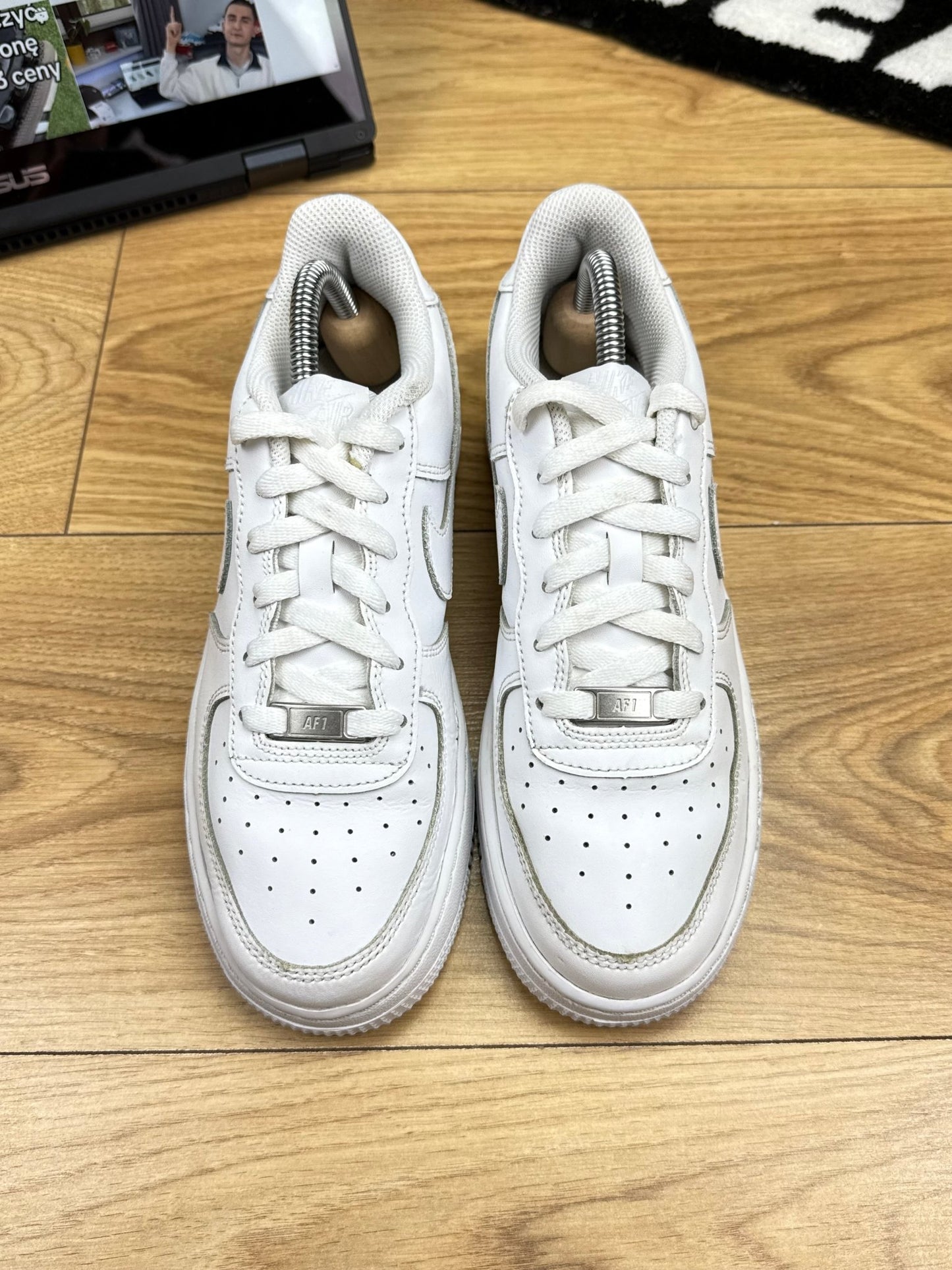 Nike Air Force 1 Low (38.5)