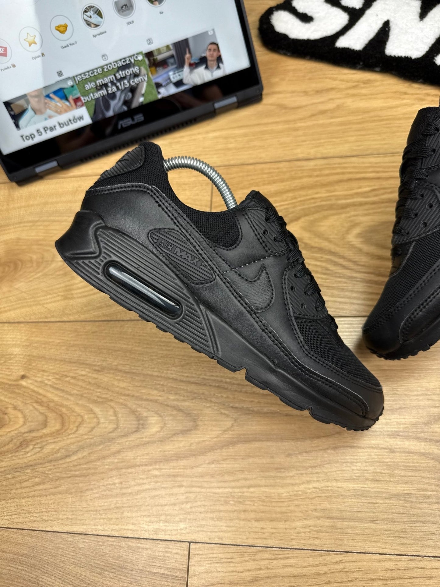 Nike Air Max 90 (41)