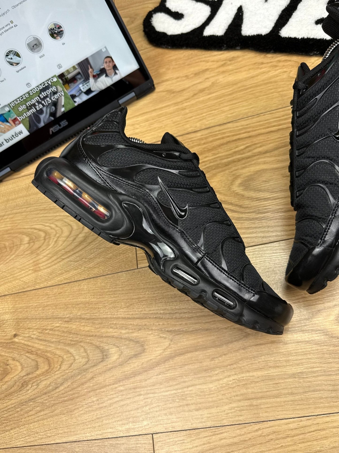 Nike Air Max Plus (44.5)