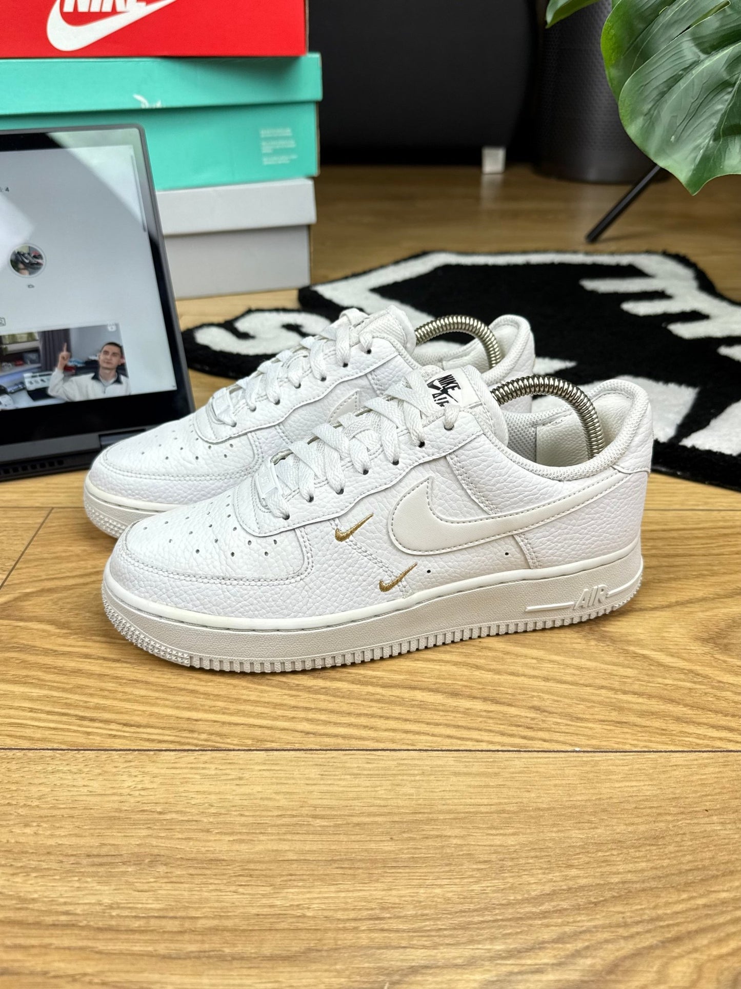 Nike Air Force 1 Low (39)