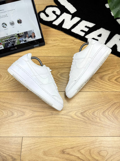 Nike Air Force 1 Low (38.5)