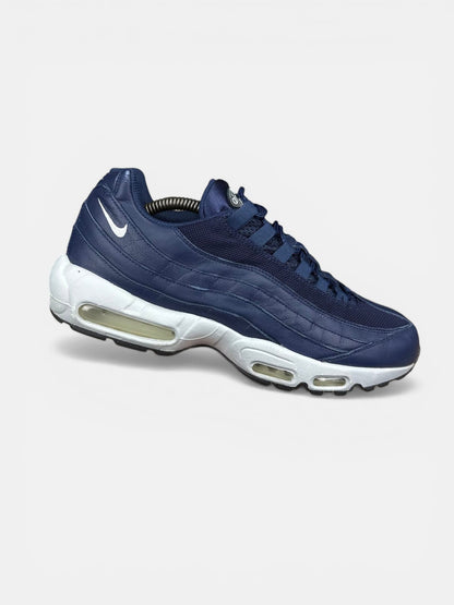 Nike Air Max 95 By You — buty sportowe męskie w bardzo dobrym stanie rozmiar 45.5, boczny profil