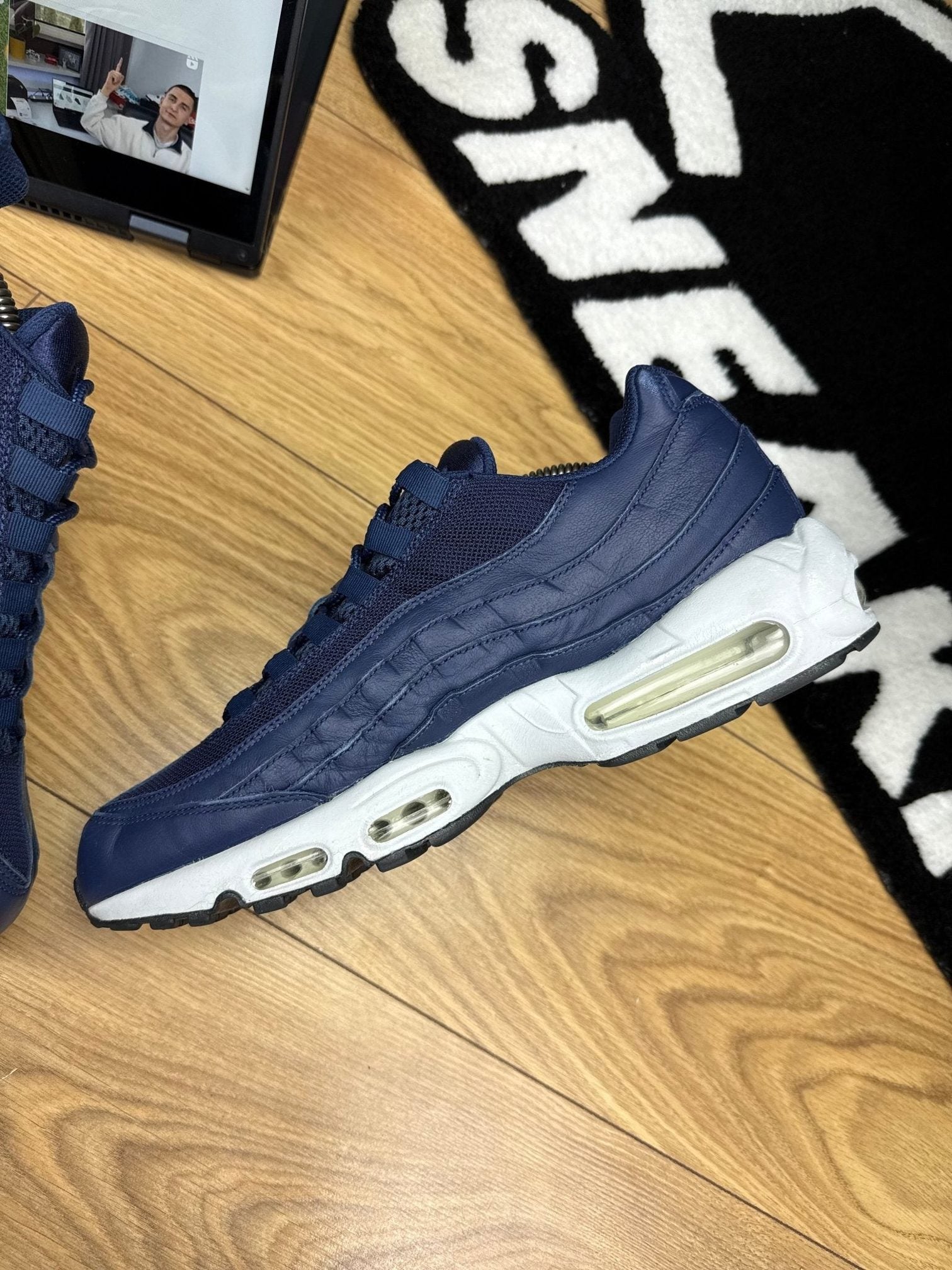 Nike Air Max 95 By You — buty sportowe męskie w bardzo dobrym stanie rozmiar 45.5, wewnętrzny panel prawego buta