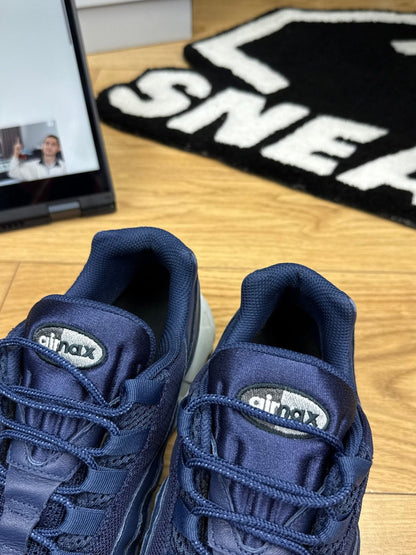 Nike Air Max 95 By You — buty sportowe męskie w bardzo dobrym stanie rozmiar 45.5, opcjonalne zdjęcie 1