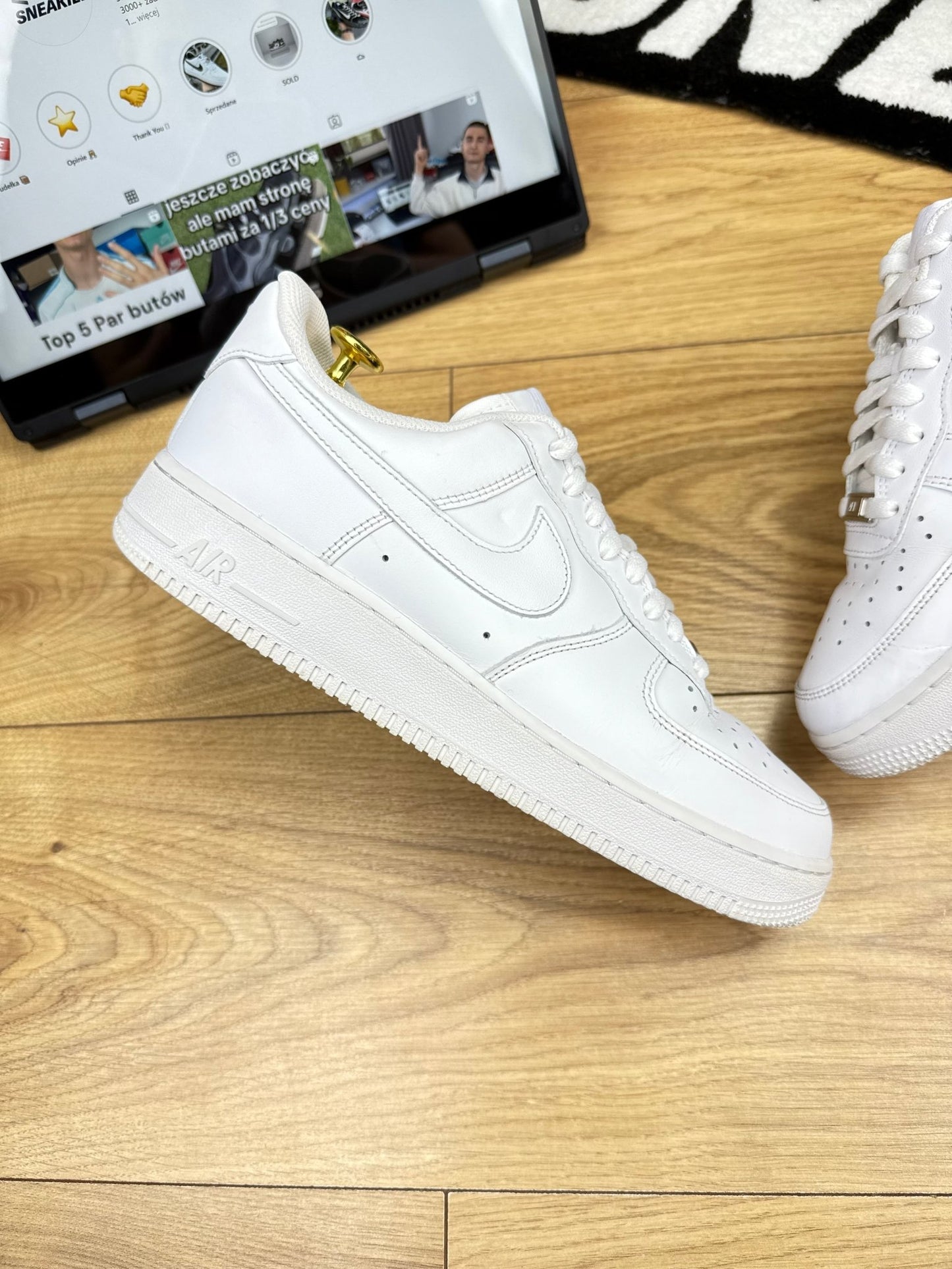 Nike Air Force 1 Low (42)