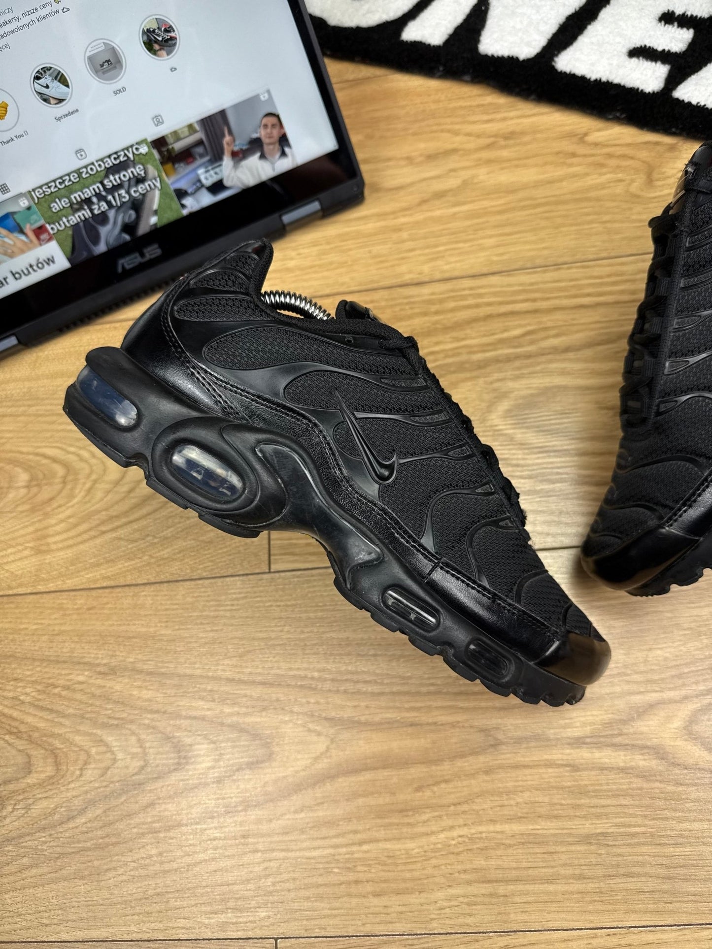 Nike Air Max Plus (42)