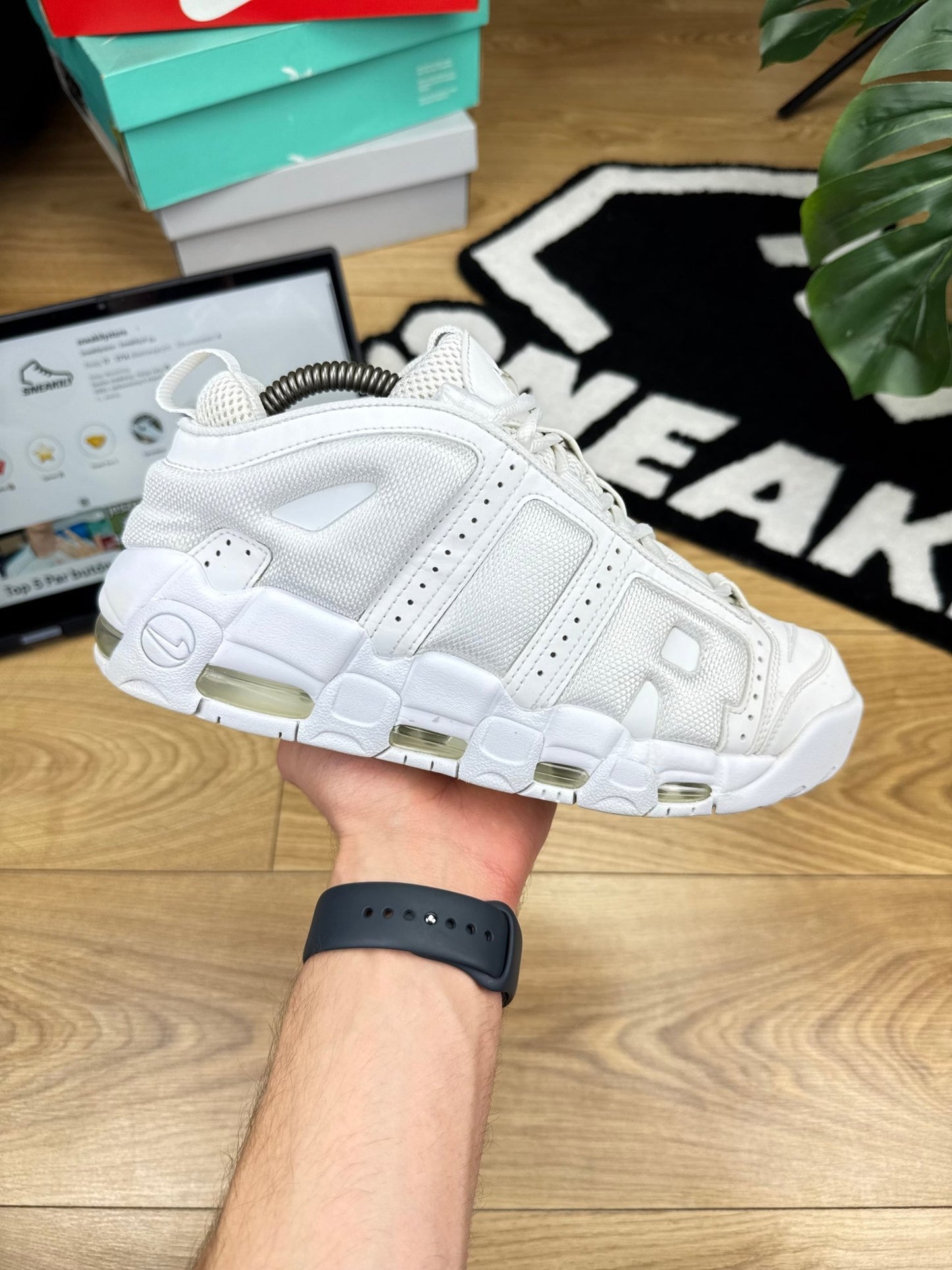 Nike Air More Uptempo Low (41)