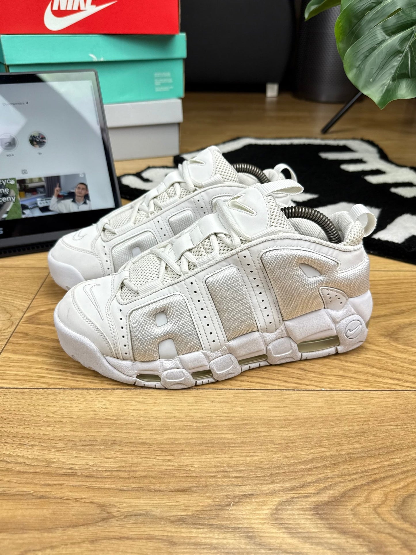 Nike Air More Uptempo Low (41)