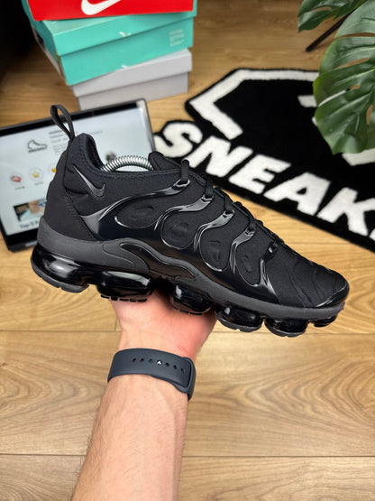 Nike Air Vapormax Plus (44)