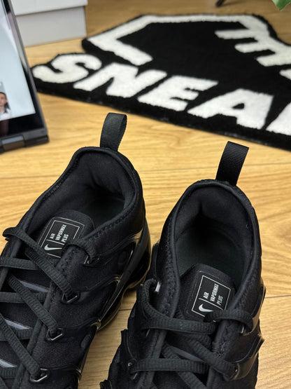 Nike Air Vapormax Plus (44)