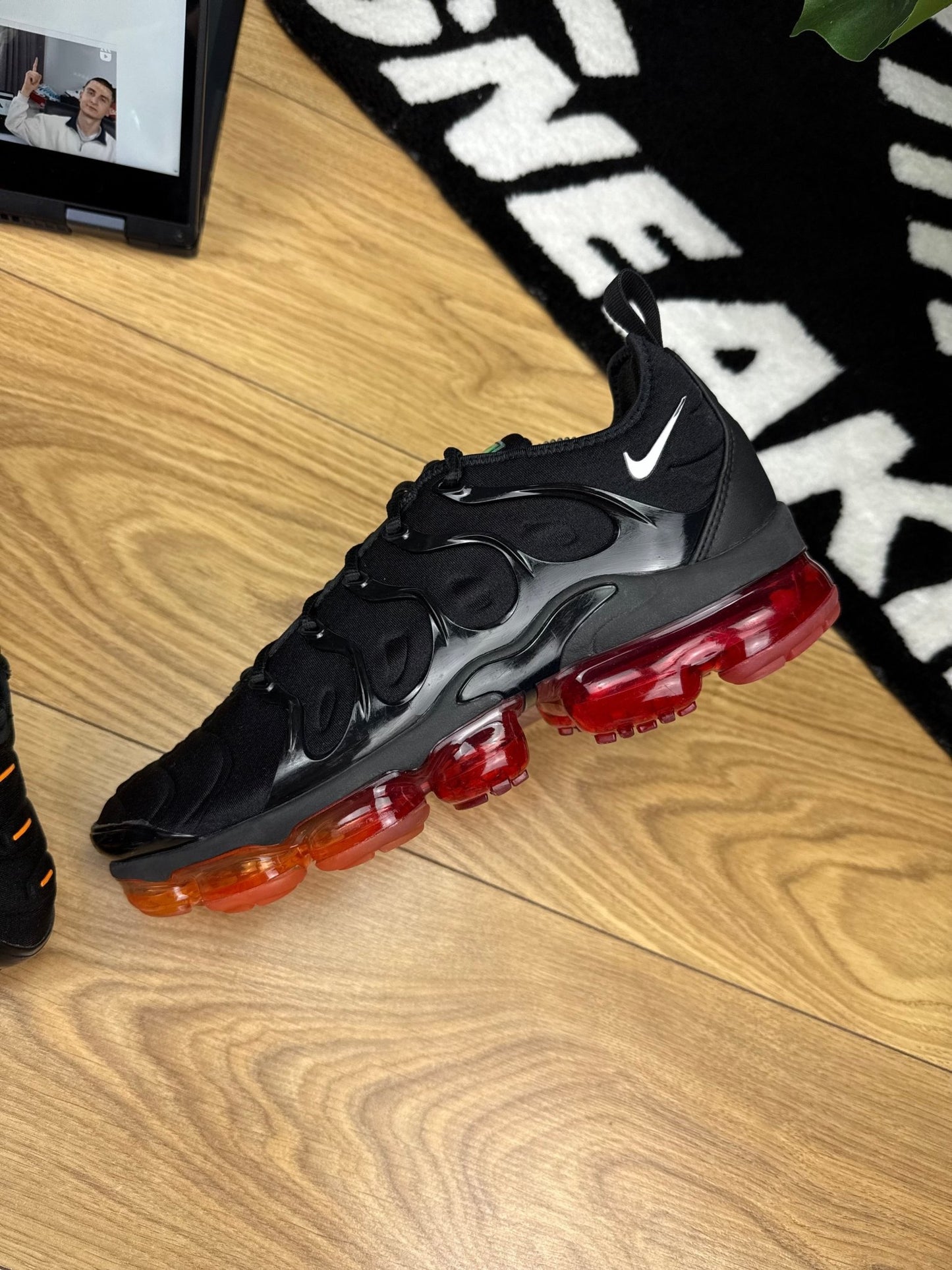 Nike Air Vapormax Plus (43)
