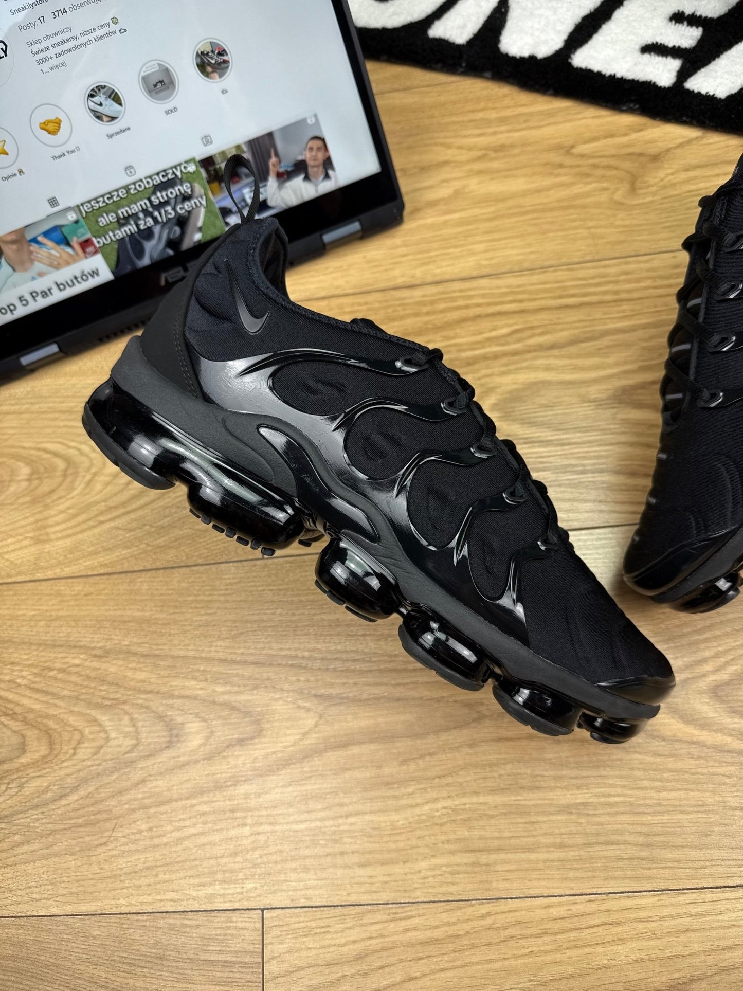 Nike Air Vapormax Plus (46)