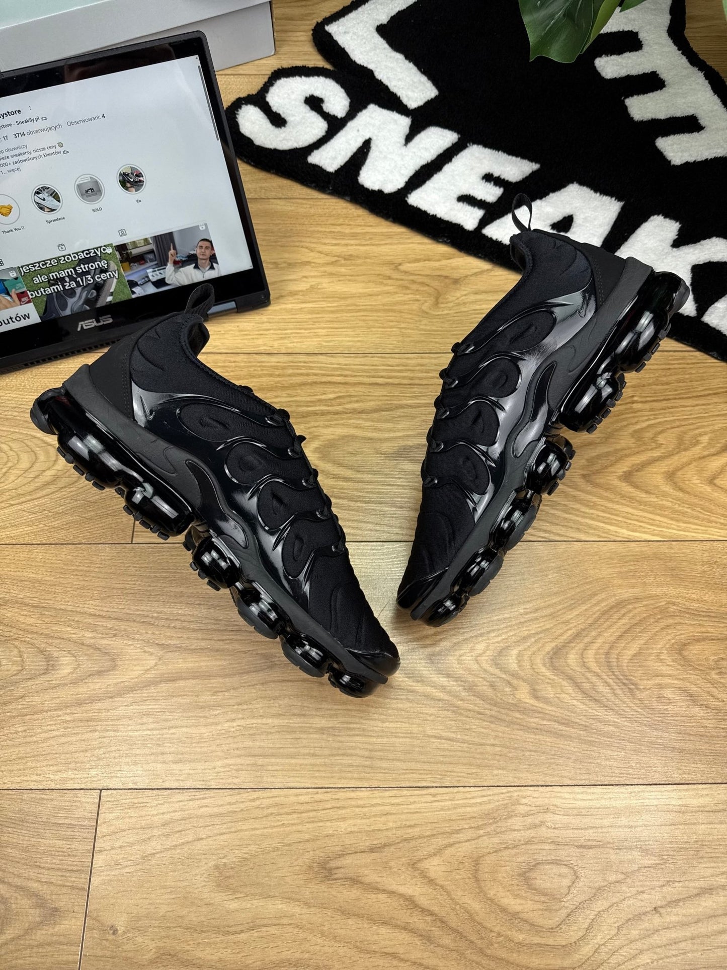 Nike Air Vapormax Plus (46)