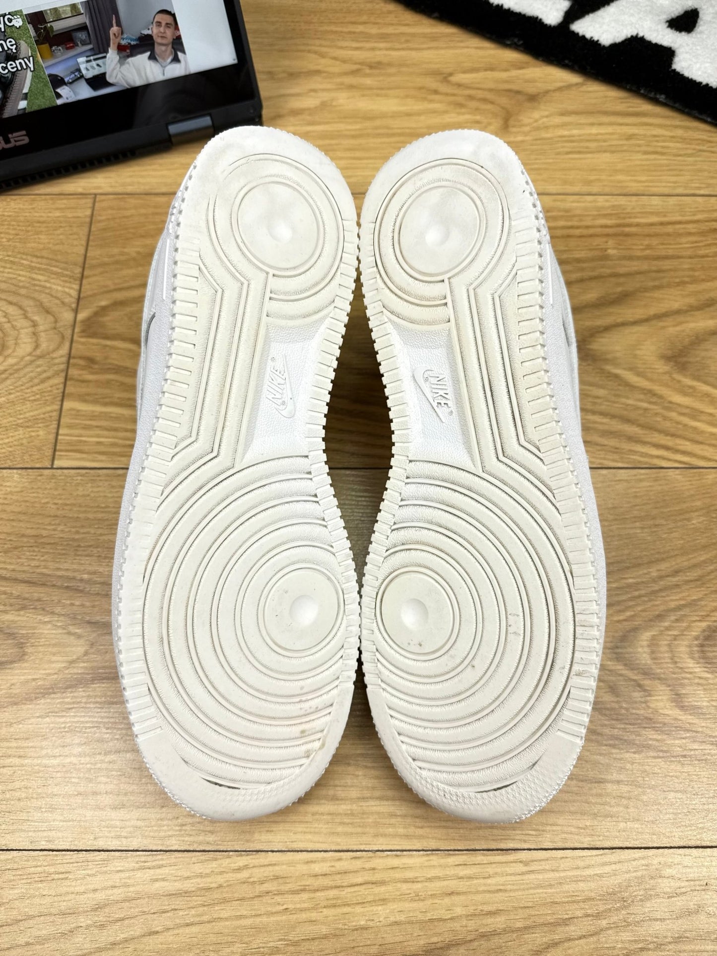 Nike Air Force 1 Low (44)