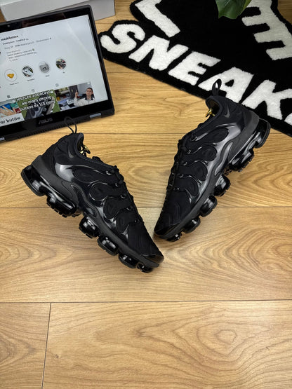 Nike Air Vapormax Plus (44.5)