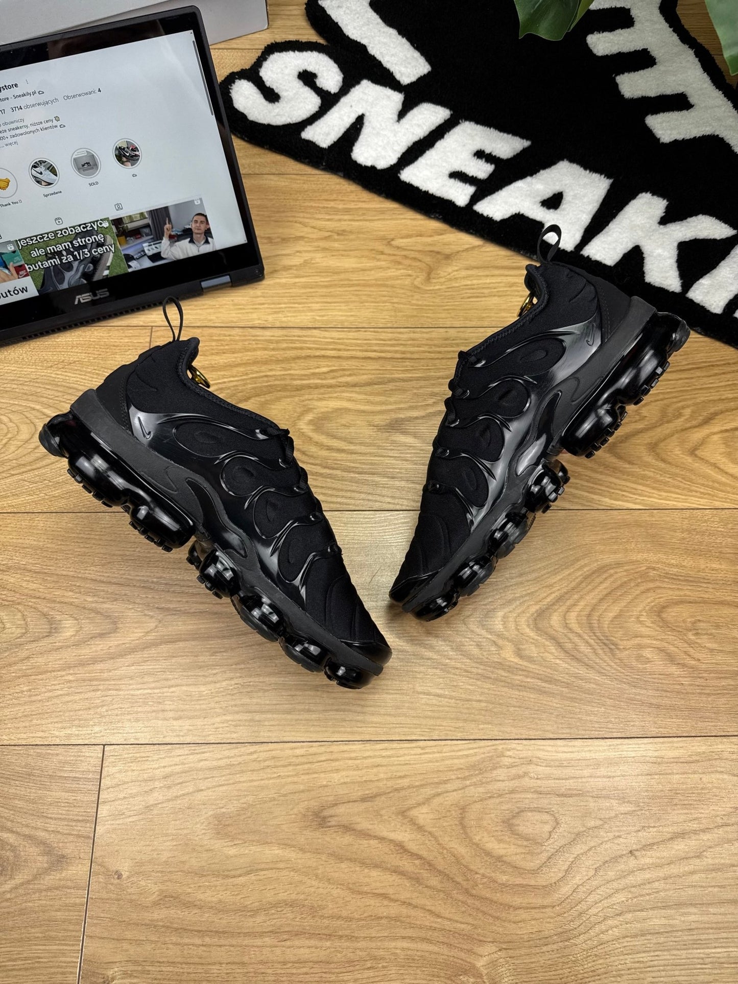 Nike Air Vapormax Plus (44.5)