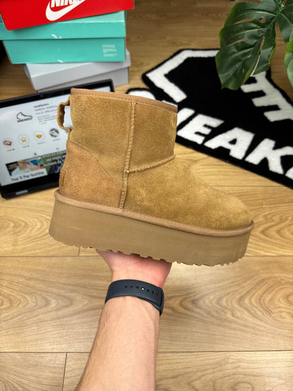 UGG Classic Mini Platform (39)