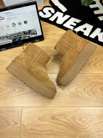 UGG Classic Mini Platform (39)