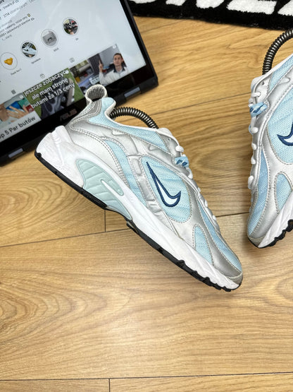 Nike Vintage Xccelerator (40.5)