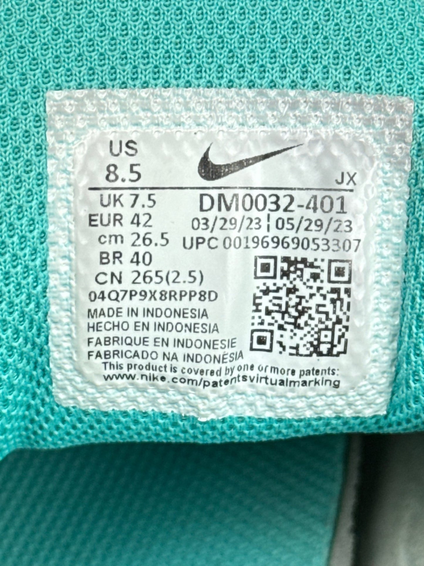 Nike Air Max Plus (42) - sneakilystore