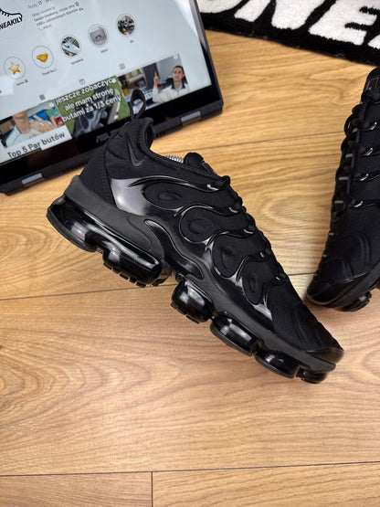 Nike Air Vapormax Plus (44.5)