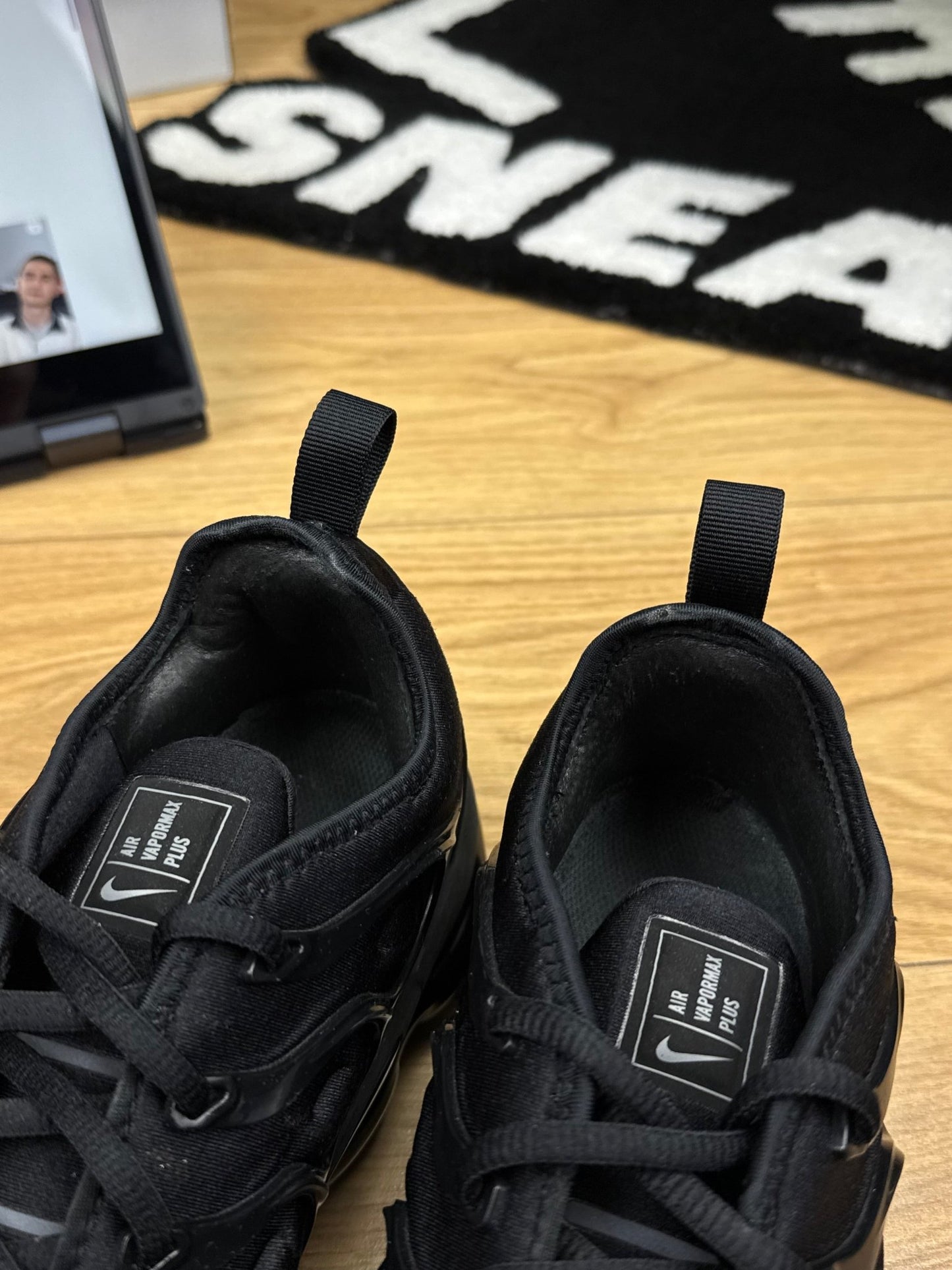 Nike Air Vapormax Plus (44.5)