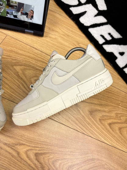Nike Air Force 1 Pixel (38)