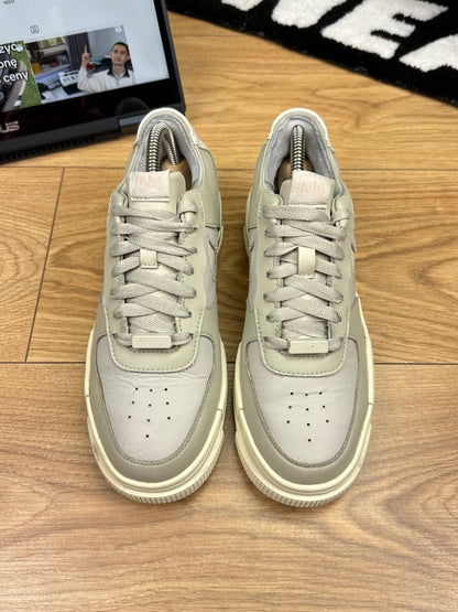 Nike Air Force 1 Pixel (38)